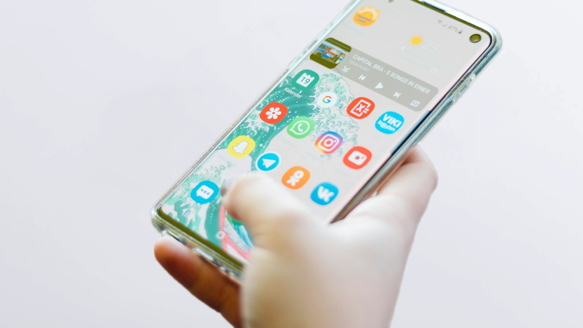 Samsung presenta el Galaxy S26 FE con inteligencia artificial y cámara avanzada